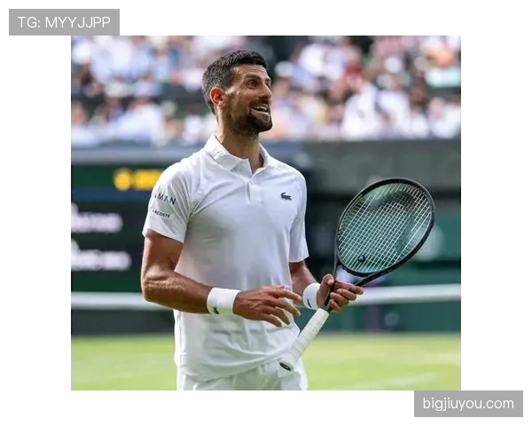 德约一场赛后直接带着私人厨师进更衣室，这日子我说你能懂？