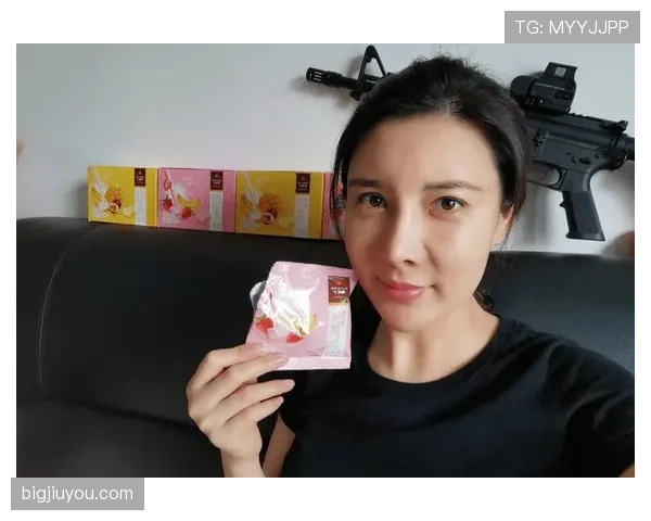 杜丽退役后住进四合院，每天五点起床练枪？